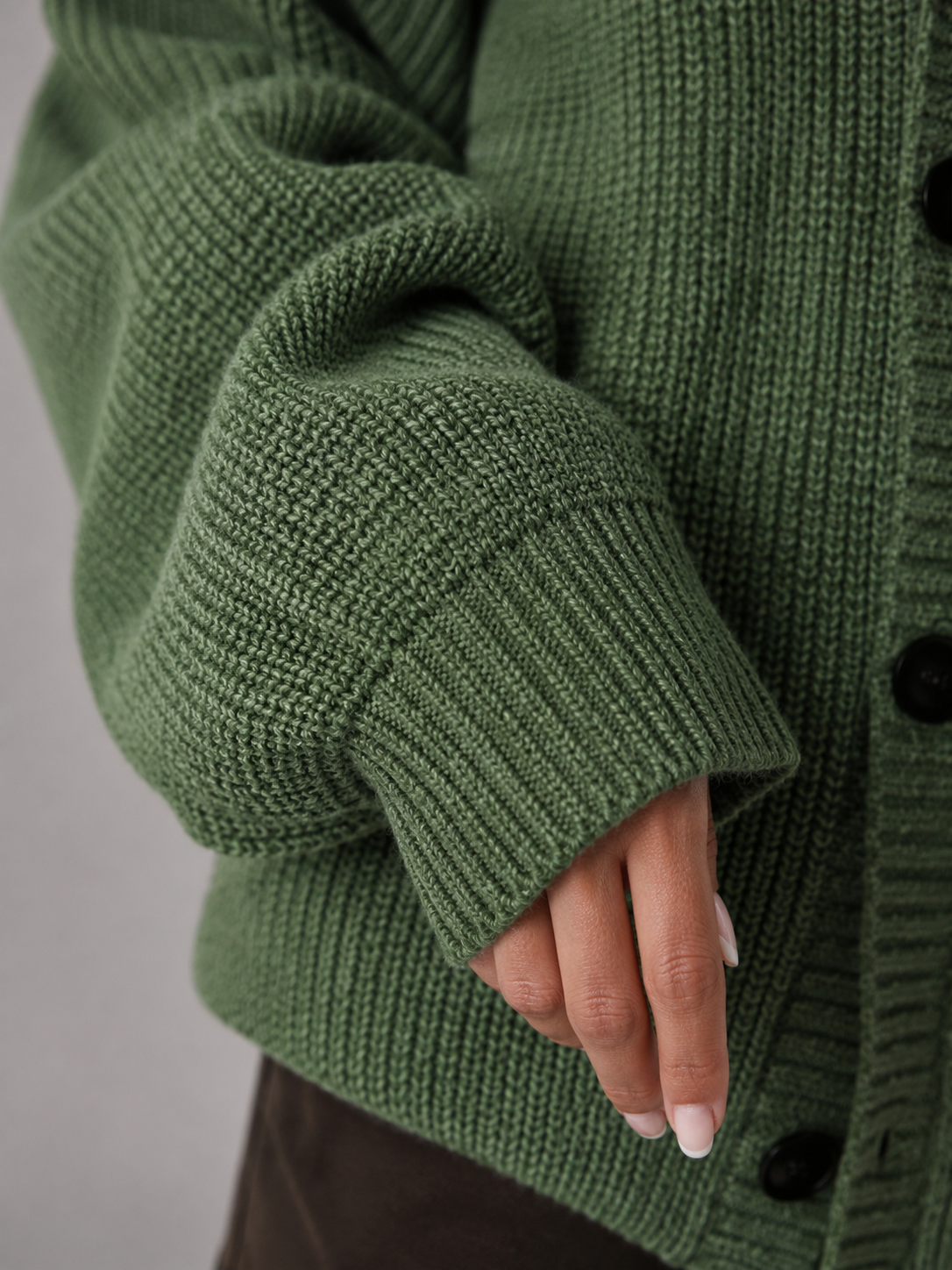 Elodie | Oversized Chunky Knit Cardigan