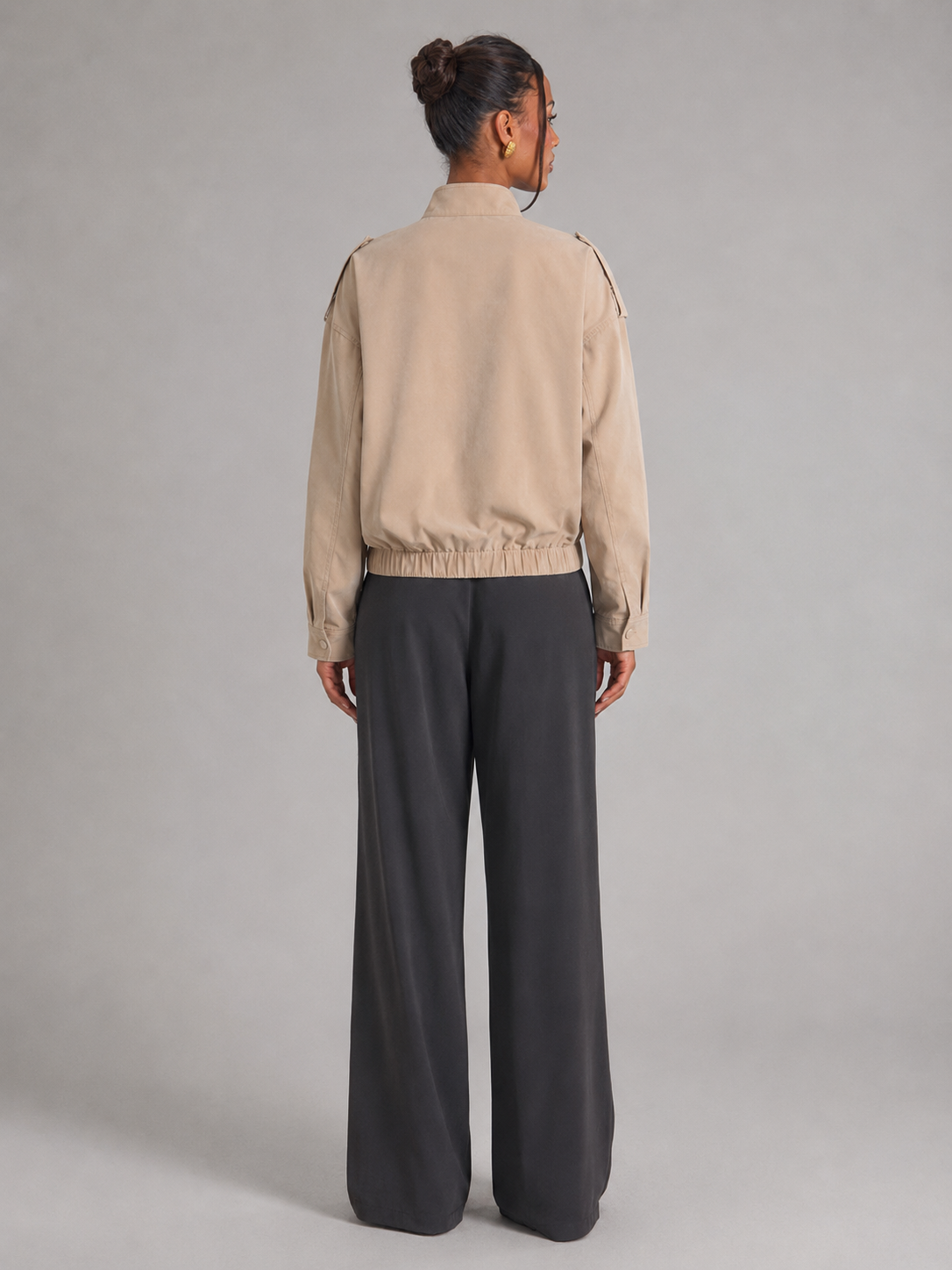 Women's Cropped Utility Jacket With Stand Collar