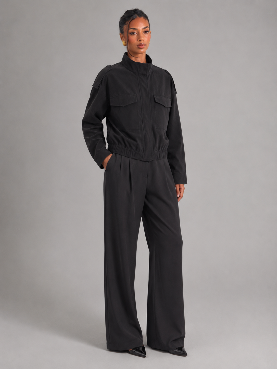 Women's Cropped Utility Jacket With Stand Collar